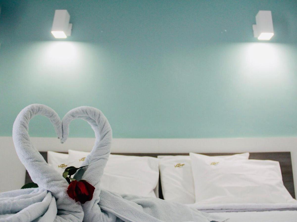 Hotel Master เชกิเอ ภายนอก รูปภาพ
